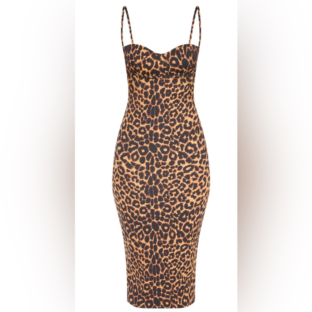 Pretty little thing Leopard print dress size m